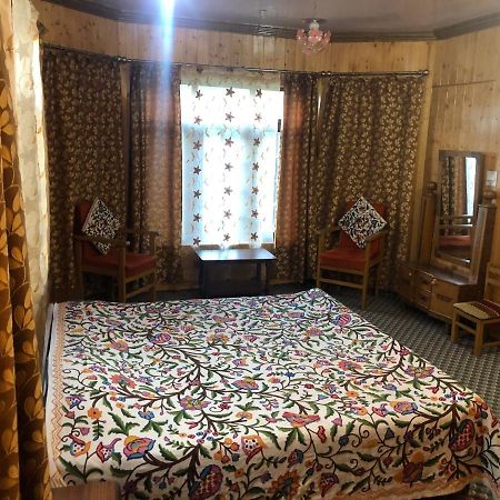 Dilaram Guest House Σριναγκάρ Εξωτερικό φωτογραφία