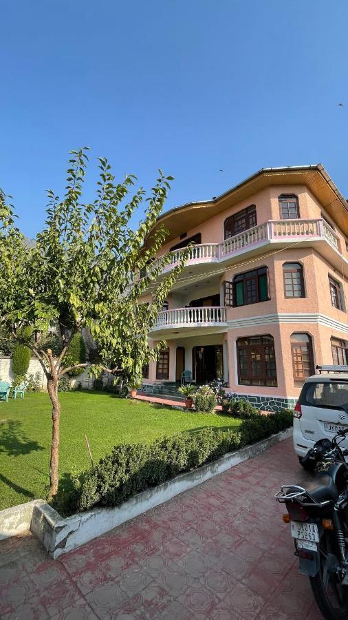 Dilaram Guest House Σριναγκάρ Εξωτερικό φωτογραφία