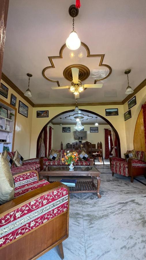 Dilaram Guest House Σριναγκάρ Εξωτερικό φωτογραφία