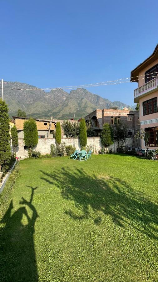 Dilaram Guest House Σριναγκάρ Εξωτερικό φωτογραφία
